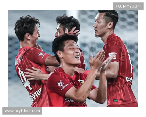 山东泰山迎战长春亚泰 展现顶级对决 激情碰撞再燃绿茵场