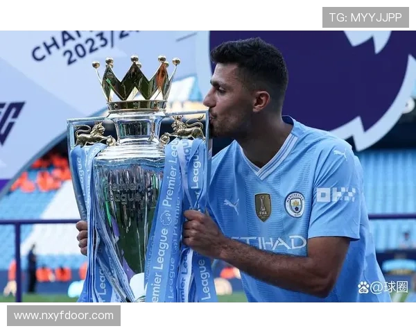 罗德里引领中场革新展现全能实力为曼城创造新辉煌 罗德里引领中场革新展现全能实力为曼城创造新辉煌