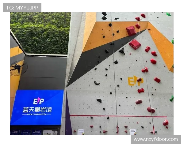 北京攀岩队速度之巅:探索攀岩运动的魅力与挑战 北京攀岩队速度之巅:探索攀岩运动的魅力与挑战