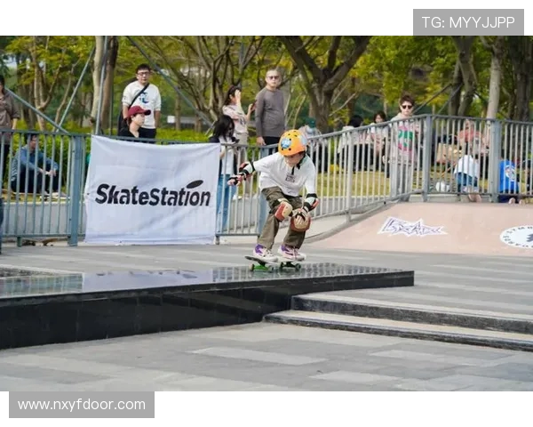 深圳滑板队的节奏与文化碰撞探索滑板运动的魅力与未来发展 深圳滑板队的节奏与文化碰撞探索滑板运动的魅力与未来发展