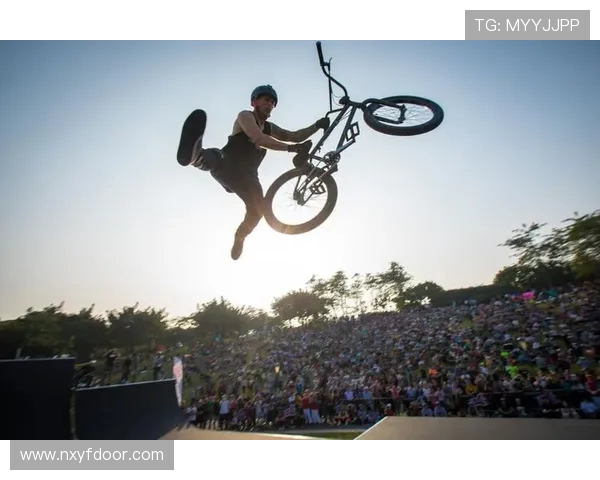 深圳极限运动队创新盯防策略助力竞技水平提升与团队协作优化 深圳极限运动队创新盯防策略助力竞技水平提升与团队协作优化